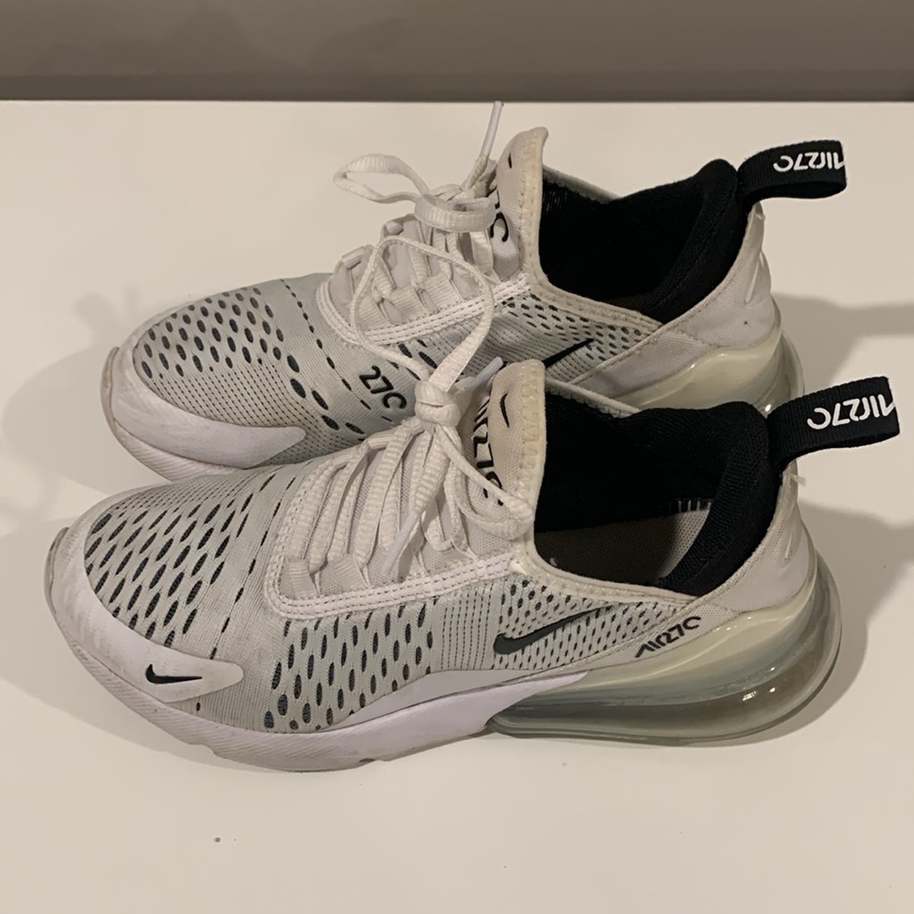 Sneaker - Picture 4 of 7